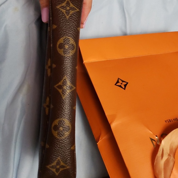 100% authentic pochette in monogram canvas - Picture 7 of 8